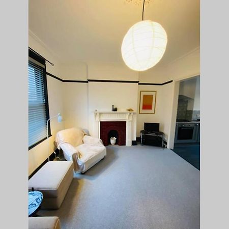 Beautiful First Floor Apartment In St Leonards Luaran gambar